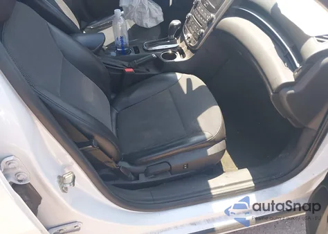 2015 Chevrolet Malibu 1Lt из США, поврежденный, VIN 1G11C5SL3FF149954